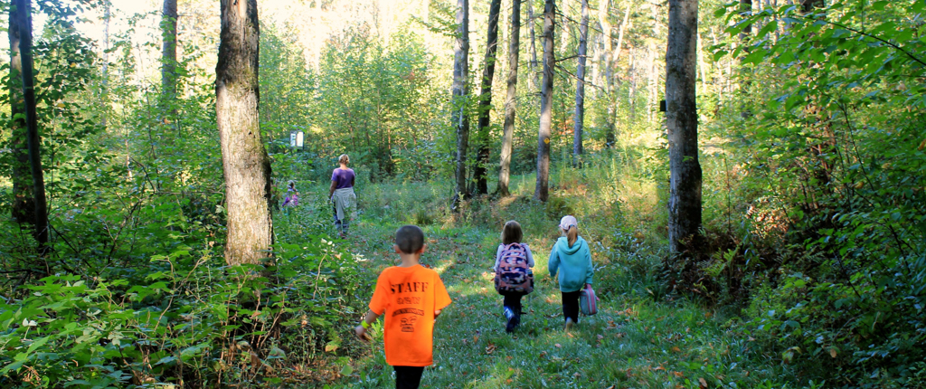 trail and kids_